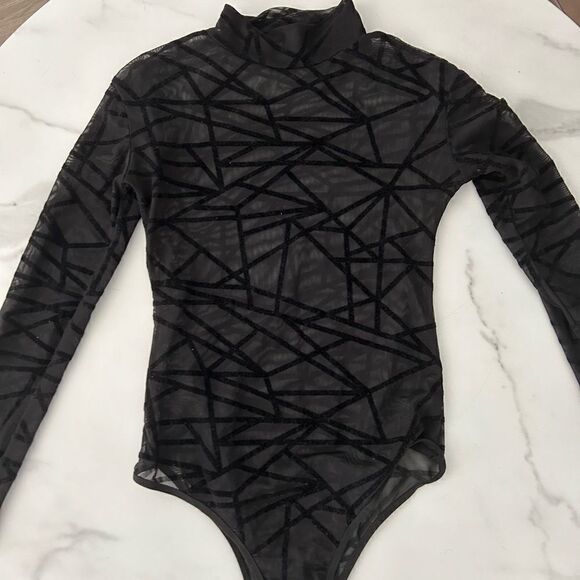 Geometrical print mesh bodysuit S, new - Picture 4 of 4